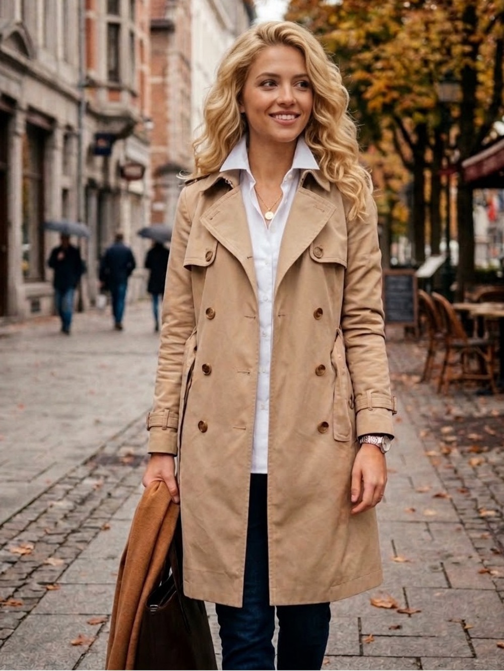 Club Monaco Classic Beige Trench Coat for Women
